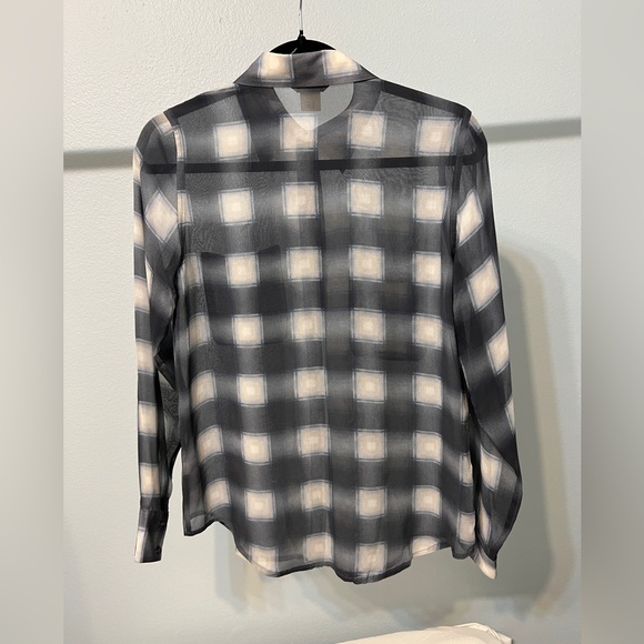 CLUB MONACO %100 SILK SHIRT - Picture 6 of 9